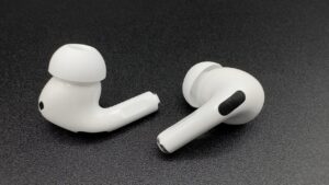 AirPods Pro 3 อาจรวมคุณสมบัติด้านสุขภาพที่สำคัญนี้จาก Apple Watch รายงานกล่าว